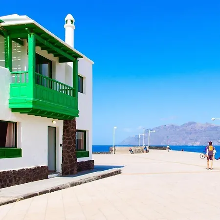 Muellito De Сasa de vacaciones Famara