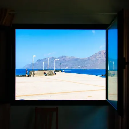 Muellito De Famara